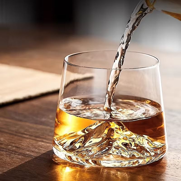 نیم لیوان کوه یخ deli glass محصول وارداتی